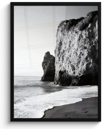 Poster in lijst - Fotolijst 50x70 cm - Posters - Strand - Klif - Golven - Voetstappen - Posterlijst zwart - Decoratie - Wanddecoratie woonkamer - Muurdecoratie slaapkamer