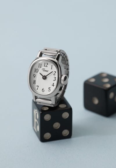 Timex Cavatina Mini Quartz Analoog Horloge Zilverkleurig En Wit Kast Gemaakt Van 100% Roestvrij Staal En Een Armband Van 100% Roestvrij Staal 16 TW2Y70700AJ, TW2Y70800AJ, TW2Y77200AJ