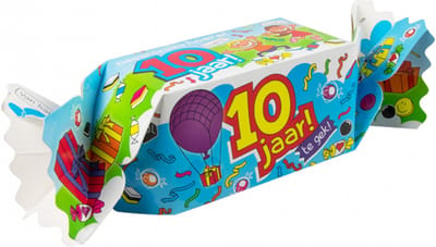 Snoeptoffee - 10 jaar - Gevuld met Snoep - In cadeauverpakking met gekleurd lint
