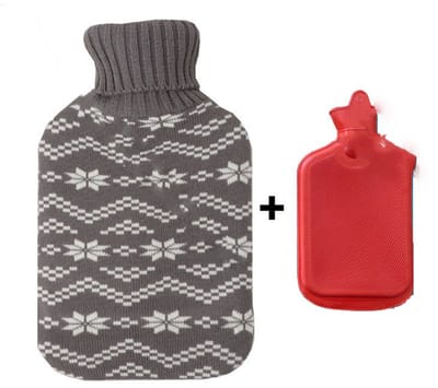 Kruik - Warmwaterkruik - Warm water kruik - warmwaterkruik met hoes - Gebreide kruikhoes - Sneeuwvlokpatroon - Voor pijnverlichting - Hand en voetwarmer(2L)