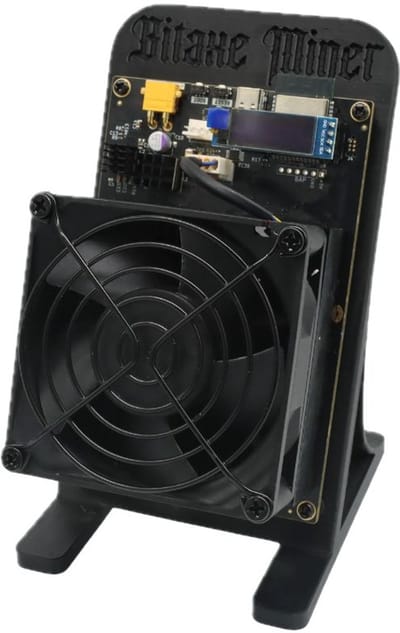 Bitaxe Supra Hex 701 - Inclusief Stand & EU Stekker - 2,4TH/s Bitcoin Miner - Solo miner - Zwart