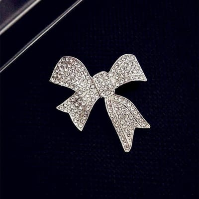 Trendy Exquise Strass Strik Broches Voor Vrouwen Mode Speld Corsage Accessoires Bedeltje Kleding Draagbare Cadeaus gray