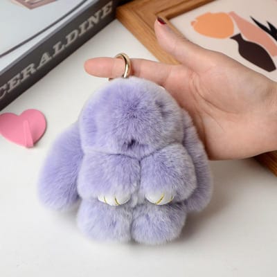 Porte-clés Pompon Lapin en Vrai Fourrure Moelleuse Mini 10CM pour Femmes Filles Mignon Lapin Peluche Porte-clés sur Sac Bijoux Fête de Mariage Jouet Cadeau Enfant white