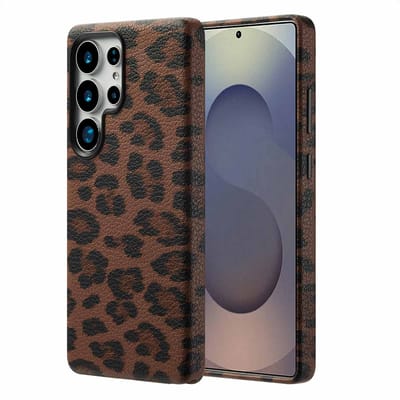 Selencia Hoesje - Geschikt voor Samsung Galaxy S25 Ultra - Sabi Backcover panterprint met Magnetische Ring - Mocha Brown