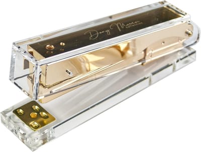 Nietmachine van transparant acryl en goud metaal - 24/6 voor 25 vellen - 100 nietjes capaciteit
