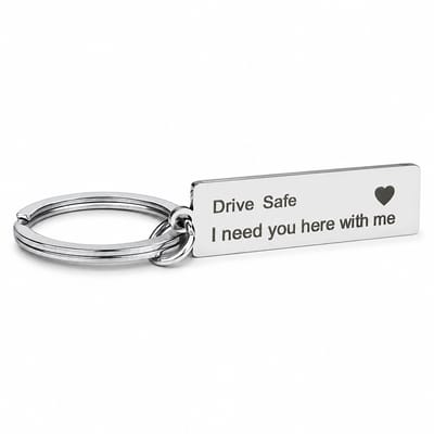 Knaak Drive Safe Sleutelhanger - Auto - I Need You Here With Me - Cadeau Voor Hem & Haar - Zilver