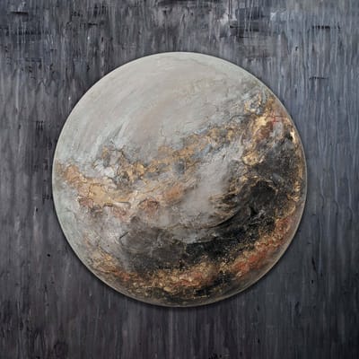 YS Schilderij "Enigma" - Handgeschilderd canvas schilderij - Wanddecoratie Moderne kunst - Grijs en goud - Blauw - Muurdecoratie woonkamer - Slaapkamer decoratie - Kamer accessoires - Abstract schilderij met blauw Round 60