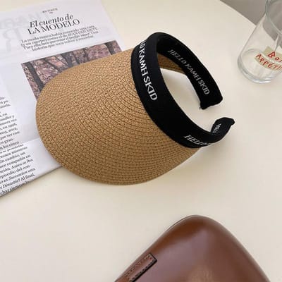 Nieuwe hoed met eendentong, leeg ontwerp, voor dames, zonbescherming aan zee, bescherming tegen zon en UV-straling, strohoed voor de zomer, gezichtsbedekking. black