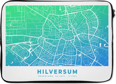 Laptophoes 13 inch - Stadskaart - Hilversum - Groen - Blauw - Laptop sleeve - Binnenmaat 32x22,5 cm - Zwarte achterkant