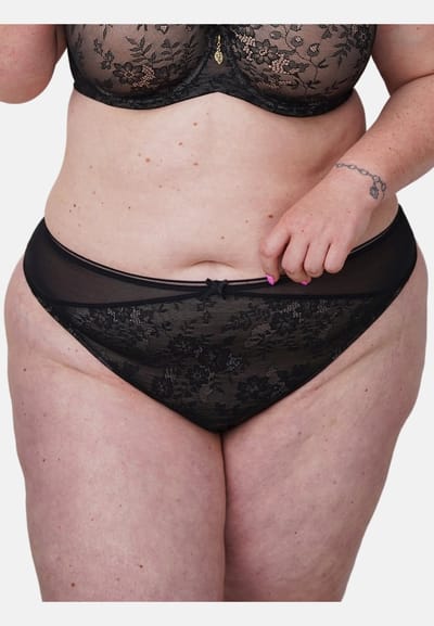 String TRUE LACE