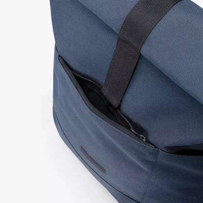 Ucon Acrobatics Hajo Medium Original Dark Navy Rugzak