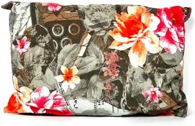 Madison sierkussen 60x40 cm Newspaper taupe