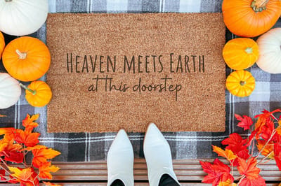Heaven Meets Earth At This Doorstep | 90x60 cm | Nieuwe huis cadeau | Ingangsmat | Deurmat met stijl | Verhuizing cadeau | Praktisch & trendy | Perfect voor binnenkomst | Cadeau voor nieuwe woning