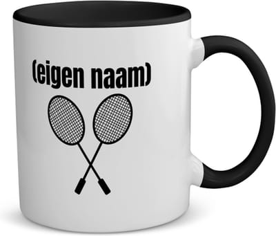 Akyol - 2 badminton rackets met eigen naam koffiemok - theemok - zwart - Badminton - badmintonner - sport - verjaardag cadeau - kado - geschenk - 350 ML inhoud