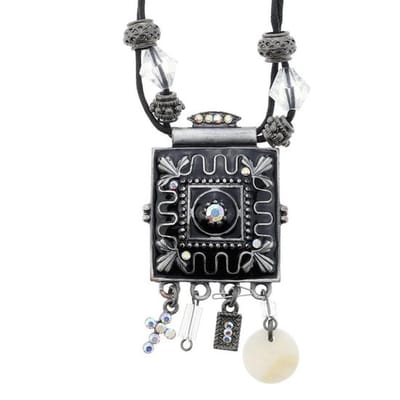 Behave - Ketting met vierkante hanger - Artistiek statement voor casual look