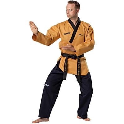KWON Taekwondopak Poomsae Grand Master WT goedgekeurd