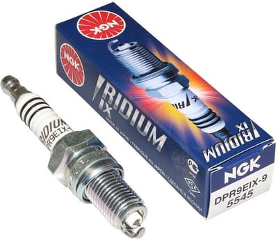 Bougie NGK voor Motor Buell 984 Xb-9S Lightning vanaf 2002 DPR9EIX-9 / 5545 Nieuw