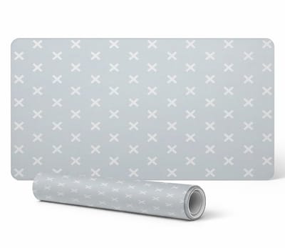 Bureauonderlegger voor toetsenbord en accessoires met kruisen op de achtergrond, 90x45 cm