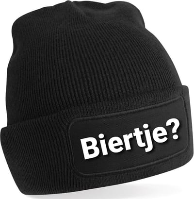 Muts - Beanie - biertje? - feestdagen - winter - zwart met witte opdruk