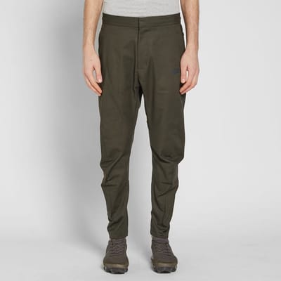 Nike Woven Pants Nike - Trainingsbroek - Maat M - Groen - Nike - Lifestyle - Heren Trainingsbroek voor Mannen