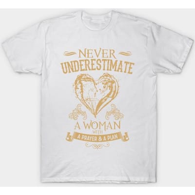 T-shirt Femme Ne Sous-estimez Jamais Une Femme Imprimé Harajuku T-shirt Kawaii Été Manches Courtes T-shirt Femme Haut 4XL blanc