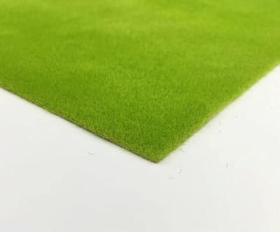 Model Gras Mat - Kunstgras Weide - Miniatuur Tuin - Flexibel en Knipbaar - 40x100cm - Lichtgroen