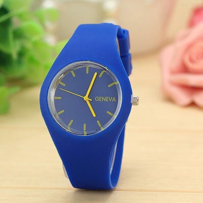 Geneva Horloge Donkerblauw • Unisex • Geneva • Zwart • Wit • Rood • Geel • Turqouise • Donkerblauw • Lichtblauw • Oranje • Roze • Paars • Groen