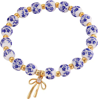 Handgemaakte keramische armband met verstelbaar elastisch koord - Blauw - Modieuze meisjesarmband met hanger, trendy accessoire en perfect cadeau