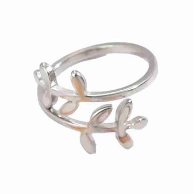 WeLoveSilver - zilverkleurige ring met bladeren - chirurgisch staal