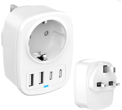 EU-naar-UK Reisadapter (Schuko→Type G) met 2×USB-C & 2×USB-A, 3,6A gedeeld, 10A AC, 100–240V – Ideaal voor Engeland, Hongkong, VAE, Singapore