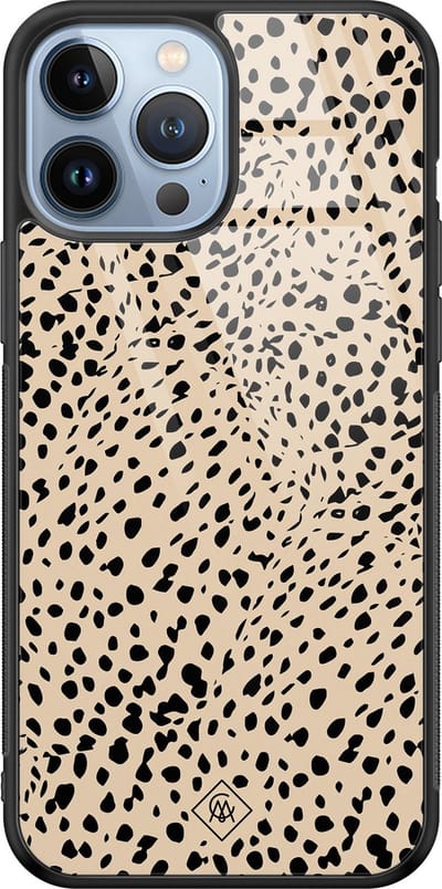Casimoda® hoesje - Geschikt voor iPhone 13 Pro Max - Stippen bruin abstract - Luxe Hard Case Zwart - Backcover telefoonhoesje - Bruin/beige