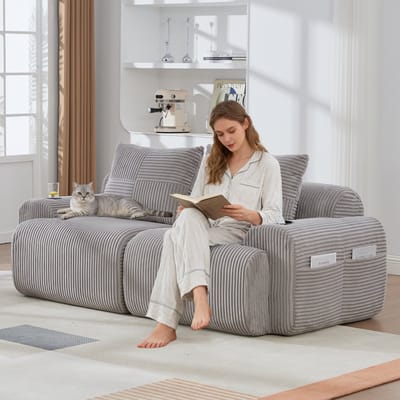 Modulaire corduroy bank voor 2 personen, vrij combineerbaar, vacuümverpakt, inclusief bekerhouder en opbergvak aan de zijkant. Ideaal voor woonkamers, familiekamers en andere ruimtes. Lichtgrijs.