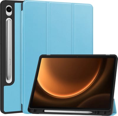 Hoes - Geschikt voor Samsung Galaxy Tab S9 FE - Dun & Stevig - Trifold Bookcase - Hard Cover Case - Met Uitsparing Geschikt voor S Pen - Hardcover Book - Tablet Hoesje - Lichtblauw