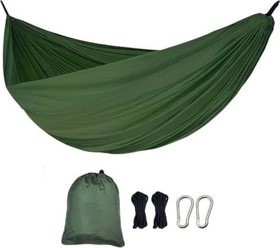 Ultralichte Hangmat voor 2 Personen met een Draagcapaciteit van 300 kg, Ideaal voor Kamperen en Buitenactiviteiten, Inclusief Verstelbare Haken en Carabiners, 270 x 140 cm, Ademend Nylon Ripstop in Legergroen