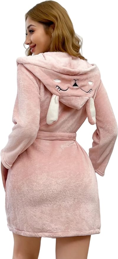 Warme Fluffy Dames Badjas Pluche – Winter Badjas met Capuchon (Maat S) - Zachte Loungewear voor Vrouwen - Pluche Wellness Badjas Herfst/Winter