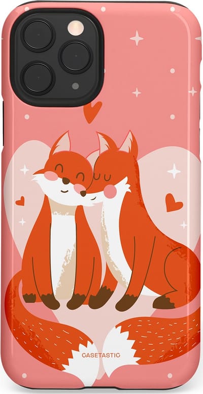 Casetastic Hoesje Geschikt voor Apple iPhone 11 Pro - Stijlvolle Beschermende Duo-layer Case - Vossenzoen