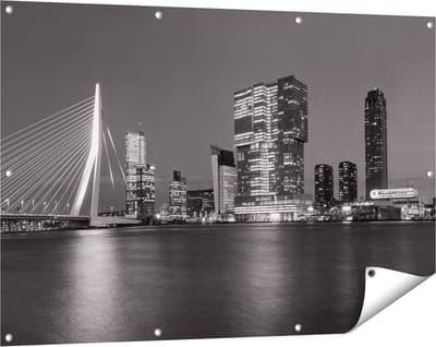 Gards Tuinposter Rotterdamse Skyline - Zwart Wit - 120x80 cm - Tuindoek - Tuindecoratie - Wanddecoratie buiten - Tuinschilderij