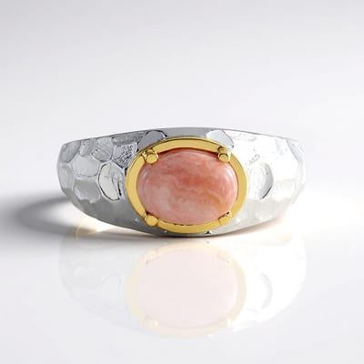 Cavill - Elegante Zilveren 925 Sterling Ring - 1.908 ct Argentijnse Rhodochrosiet Ovaal - Gehamerd met Gouden Accenten - Maat 19 & 20