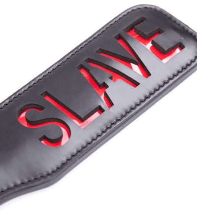 Adultshop - Spankplank SLAVE - kinky - Spankplank SLAVE | Glanzend Zwart PU Leder BDSM Paddle met Rode SLAVE Tekst | Master-Slave Spanking