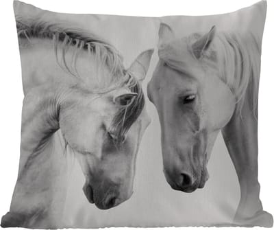 Sierkussen Buiten - Paard - Dieren - Portret - Wit - 60x60 cm - Weerbestendig