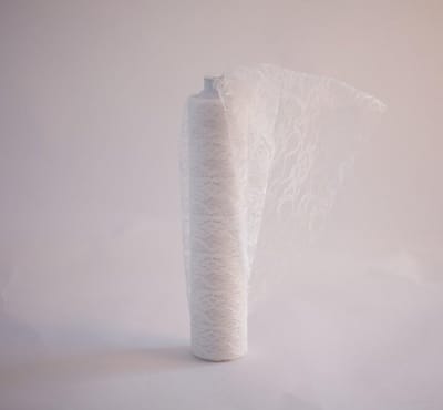 Kant Rol - Decoratie Stof - Feestelijke Decoratie - Goede Kwaliteit - 30cm x 10m - Off White
