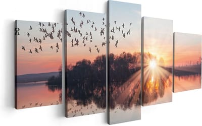 Artaza Canvas Schilderij Vijfluik Groep Vogels Boven De Meer Met Zonsondergang - 100x50 - Foto Op Canvas - Canvas Print