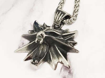 Mei's - Muse Wolf Head - ketting heren - The Witcher - RVS zilver - 70 cm