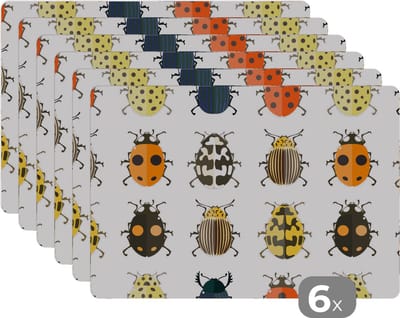 Placemat - Placemats kunststof - Kever - Insecten - Design - 45x30 cm - 6 stuks - Hittebestendig - Anti-Slip - Onderlegger - Afneembaar