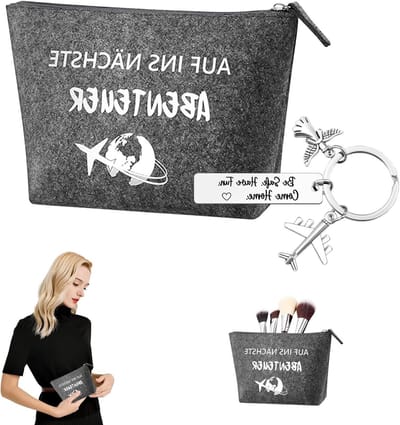 Gelukscharme Sleutelhanger en Vilt Cosmetische Tas als Reisgeschenk voor Reizigers, Afscheidsgeschenk en Beschermengel voor Vrienden