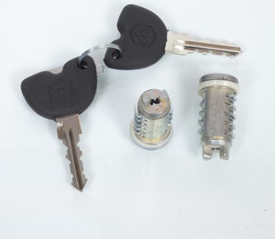 originele autoslot kit 5735125 / lbmc50100 nieuw