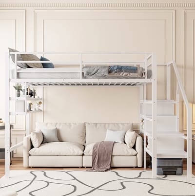 MEUNIQ Hoogslaper 140x200 cm met legplanken, opbergtrap en uitvalbeveiliging, kinderbed met vrije ruimte onder het bed voor de kinderkamer, wit, zonder matras