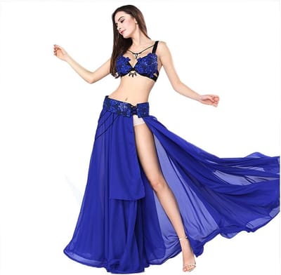 Elegante buikdansset voor vrouwen met chiffon rokken, borduurwerk en sexy accessoires - 3-delig kostuum voor dansen en optredens