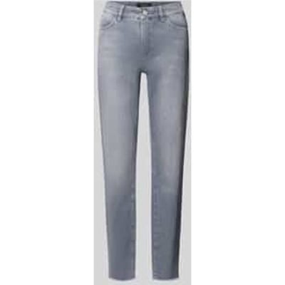 High waist slim fit jeans met labelpatch