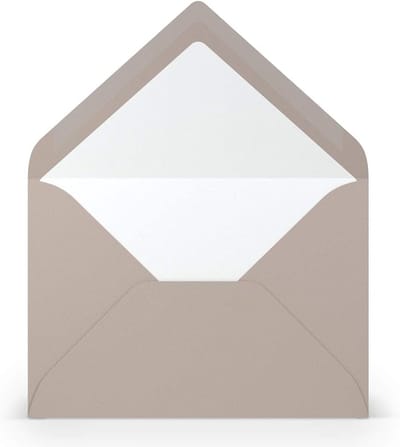 DIN B6 Enveloppen Taupe met Witte Zijde Binnenbeleg 12,5 x 17,5 cm 100 g/m² Natte Lijmlaag Ruitpatroon Zonder Venster Puntflap